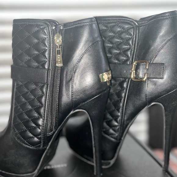 Bebe boots size 8 - Picture 3 of 3